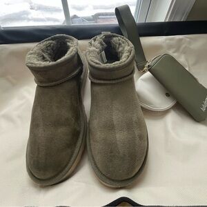 Ugg olive mini ankle boots